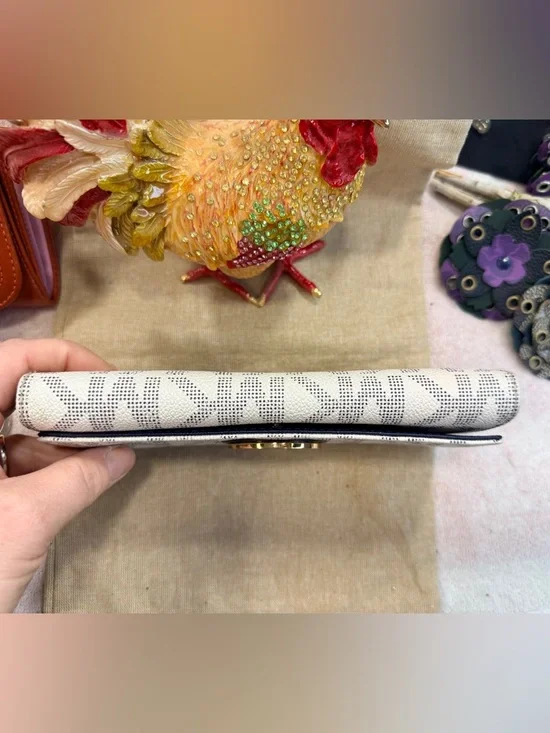 Michael Kors Fulton Flap Continental Wallet - Picture 4 of 11